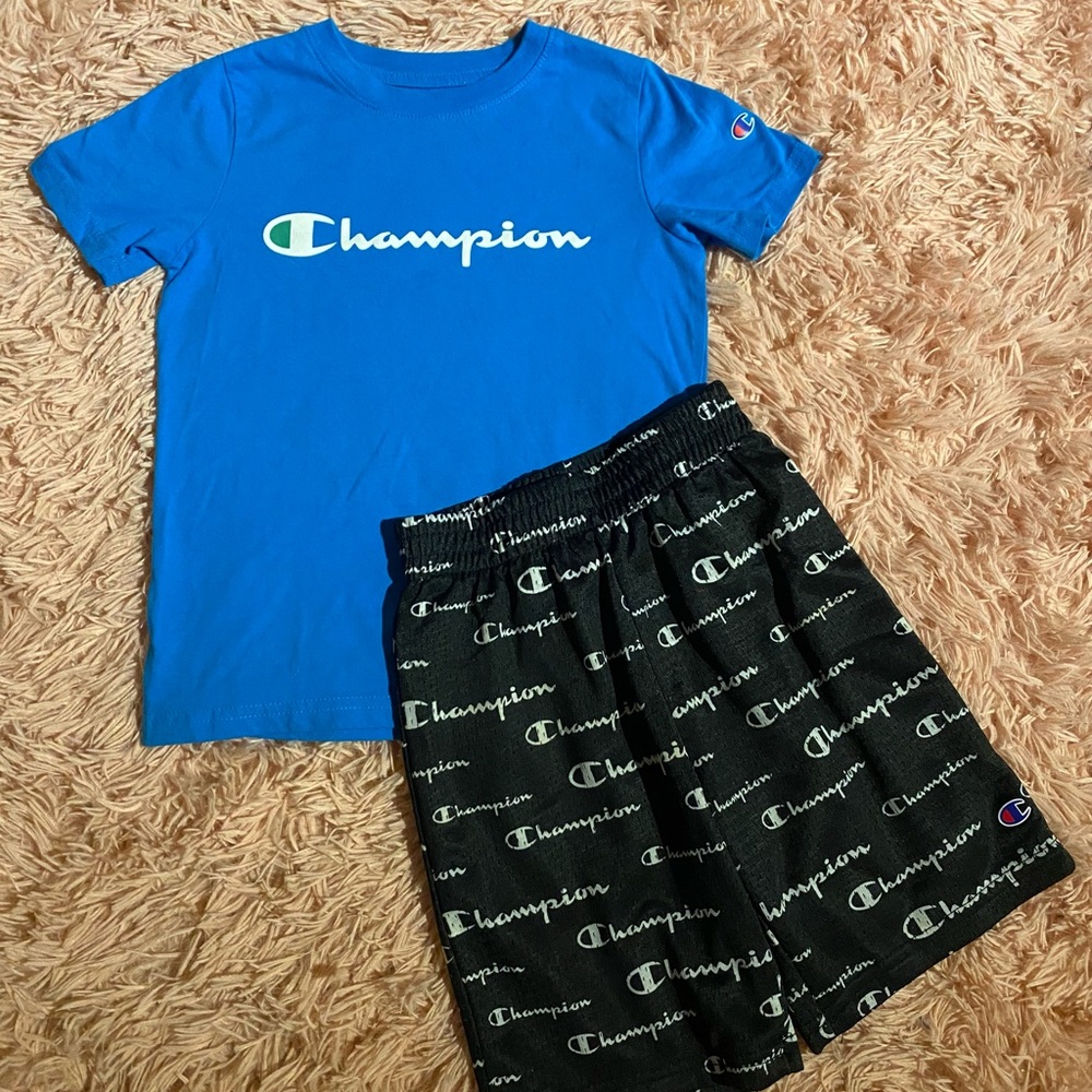 Size 6 Champion Outfit
